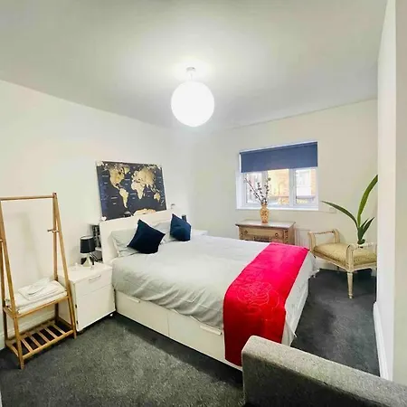 Lovely 1 Bedroom Flat+Living Room With A Sofa Bed London Exterior photo