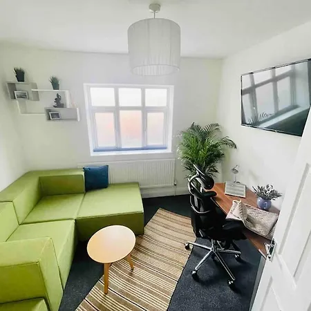 Lovely 1 Bedroom Flat+Living Room With A Sofa Bed London Exterior photo